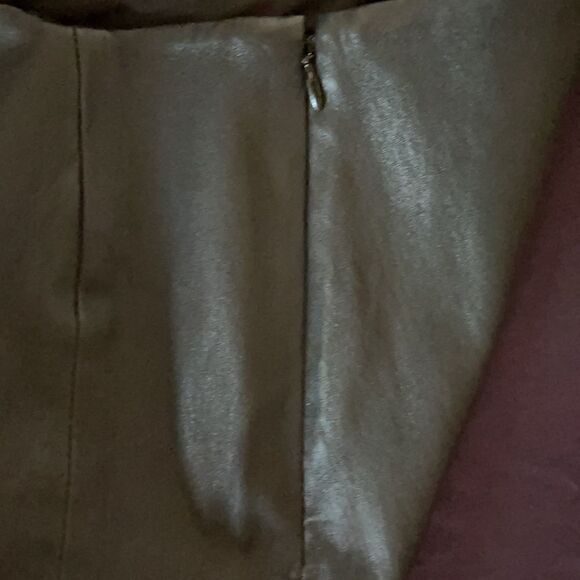 Diane Von Furstenberg Black Leather Skirt - Picture 4 of 7
